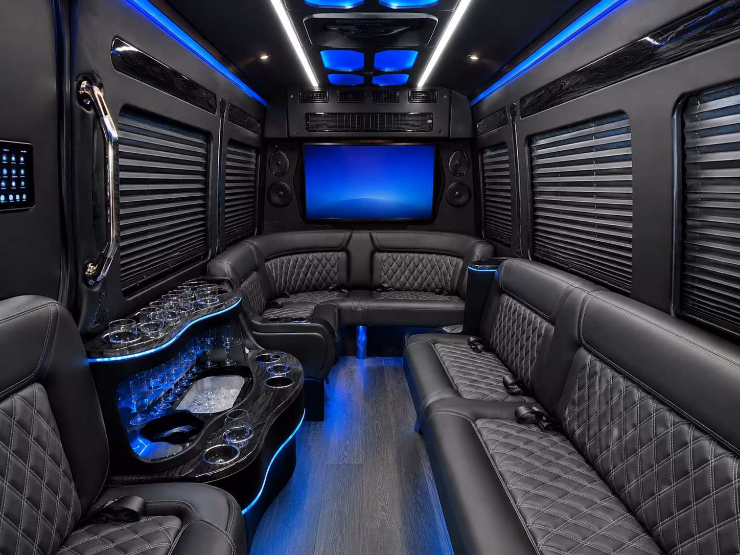 bus rentals for corporate retreats and team building events near nashua