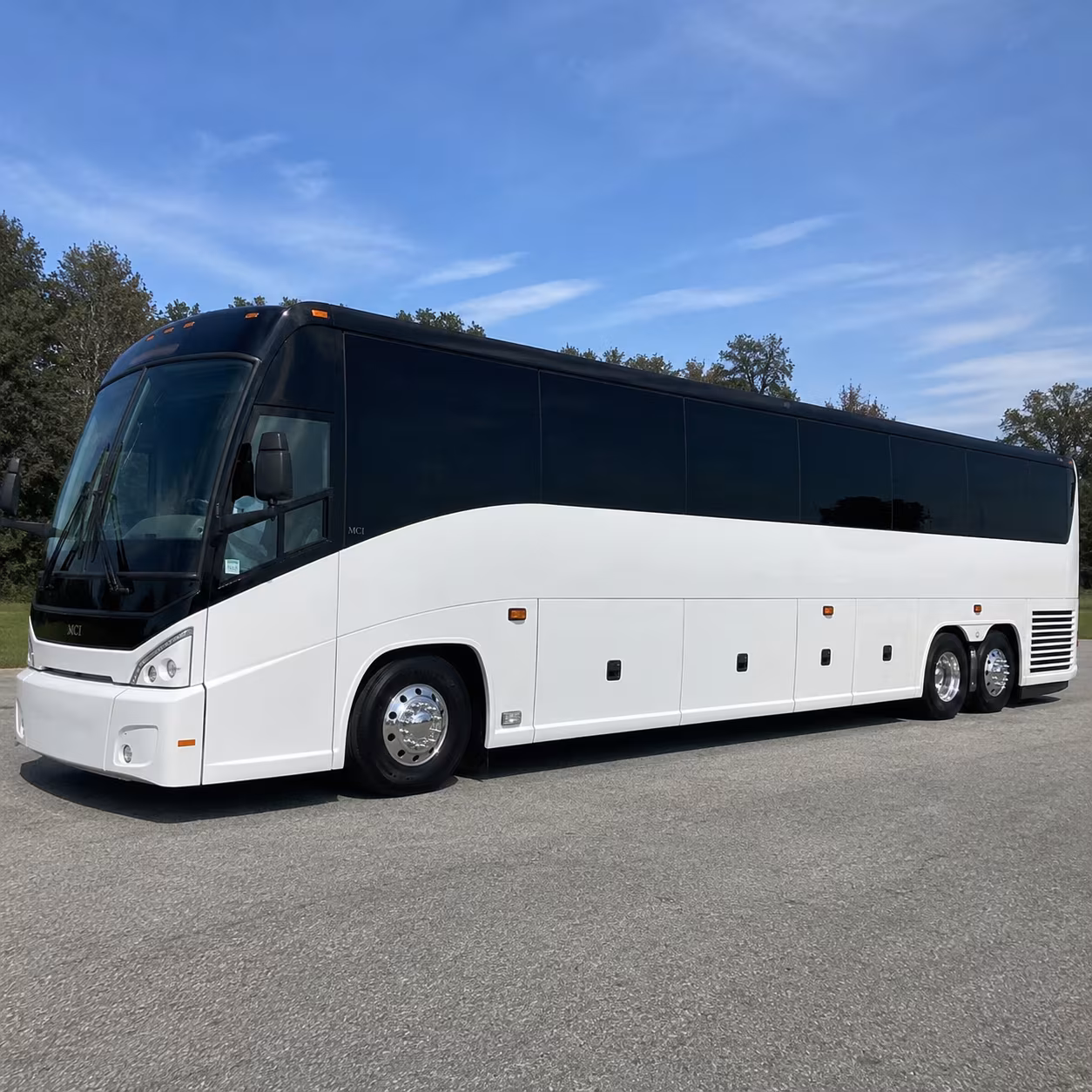 charter buses to snhu arena shows in manchester