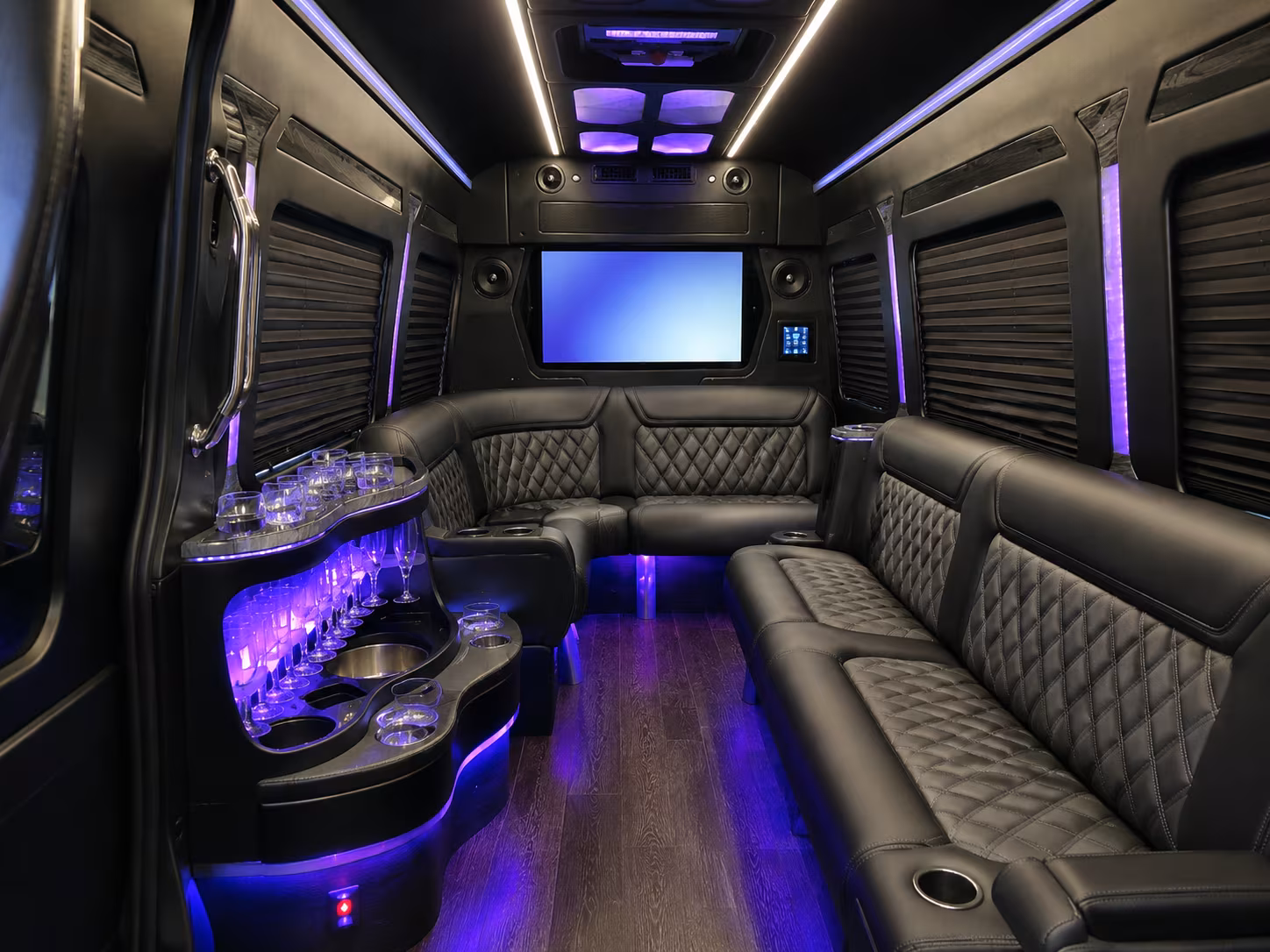 festival weekend bus rentals from nashua to boston