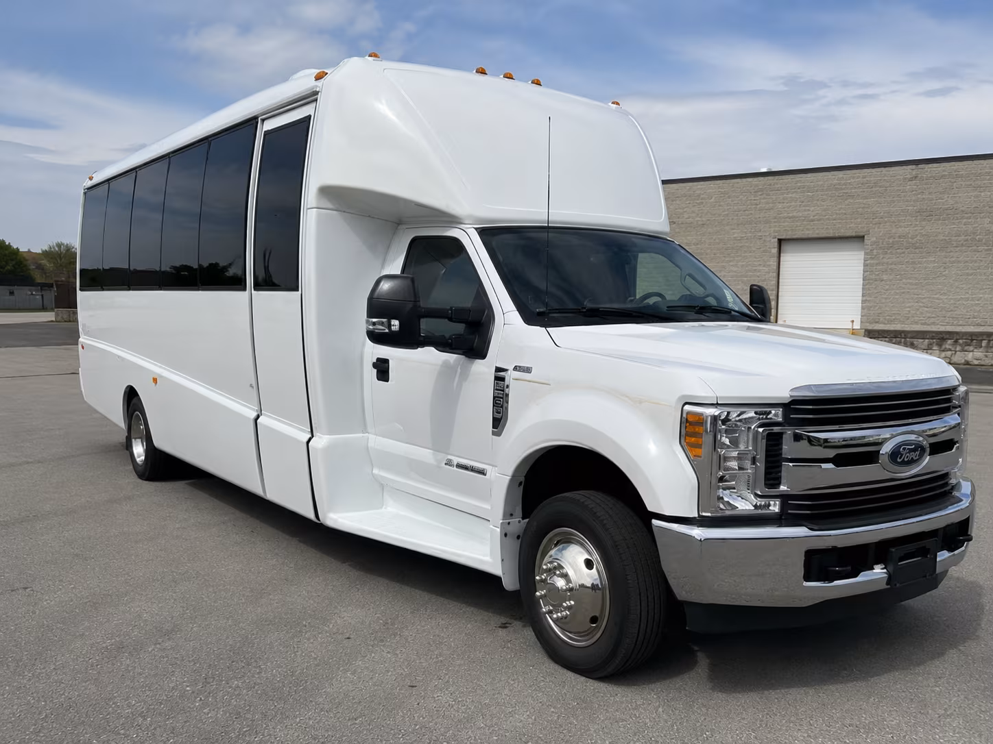 field trip buses for new hampshire history and heritage destinations