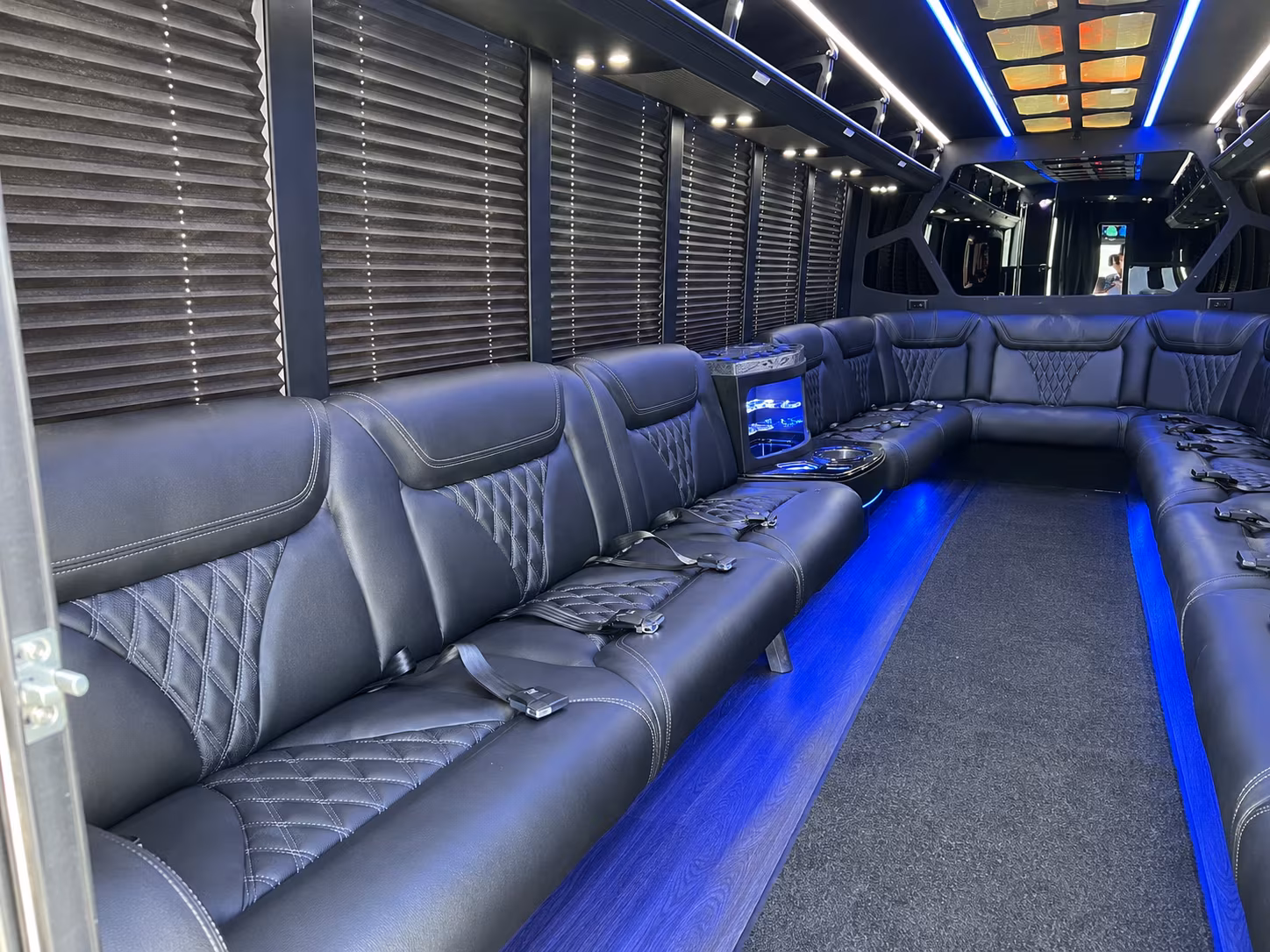 holiday party bus rental