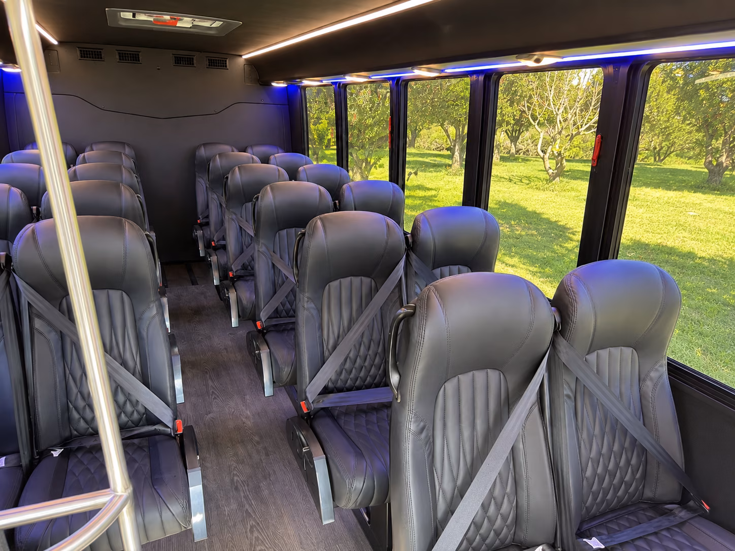 nashua 15 passenger minibus inside