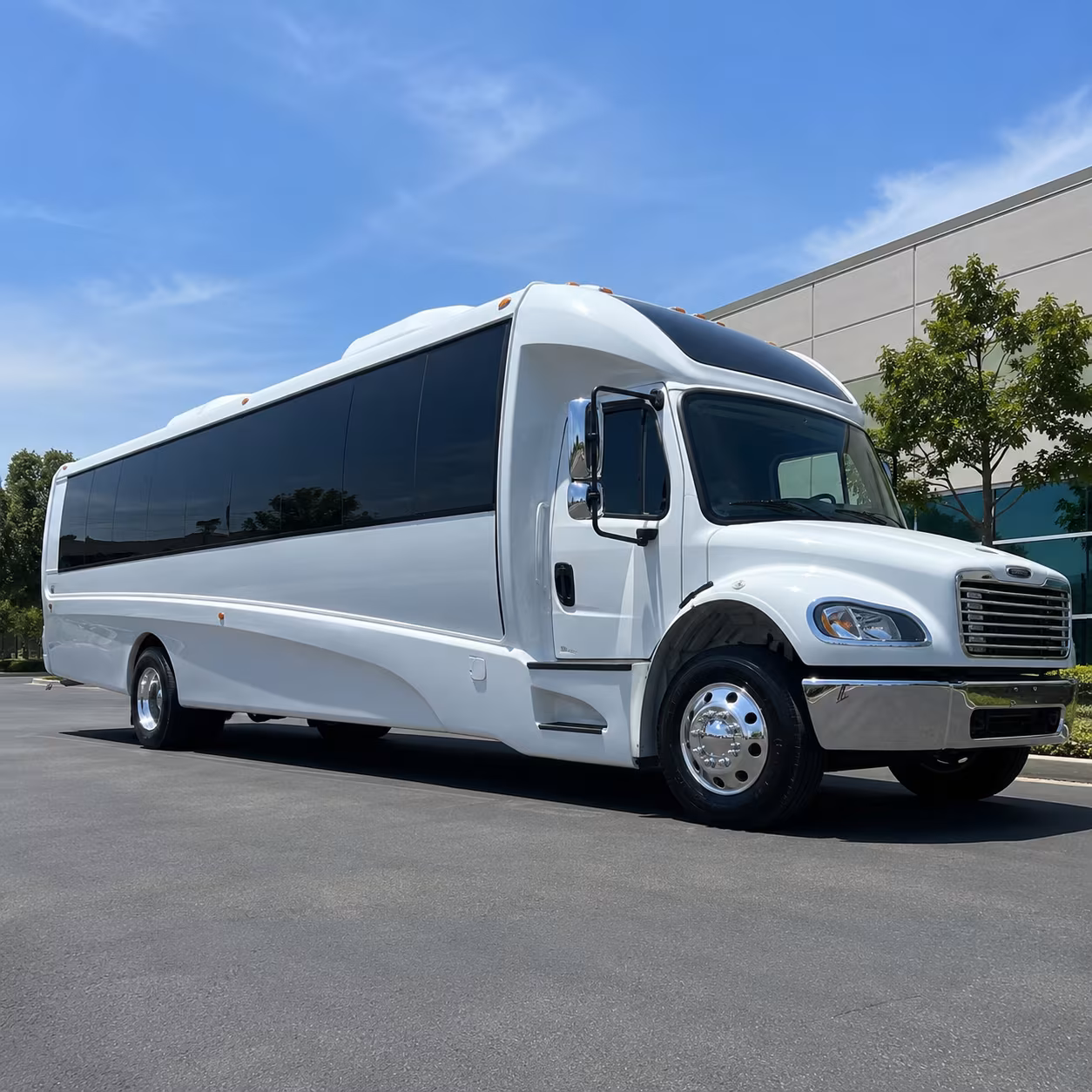 nashua 35 passenger minibus